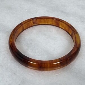Vintage Bakelite Apple Juice Bangle